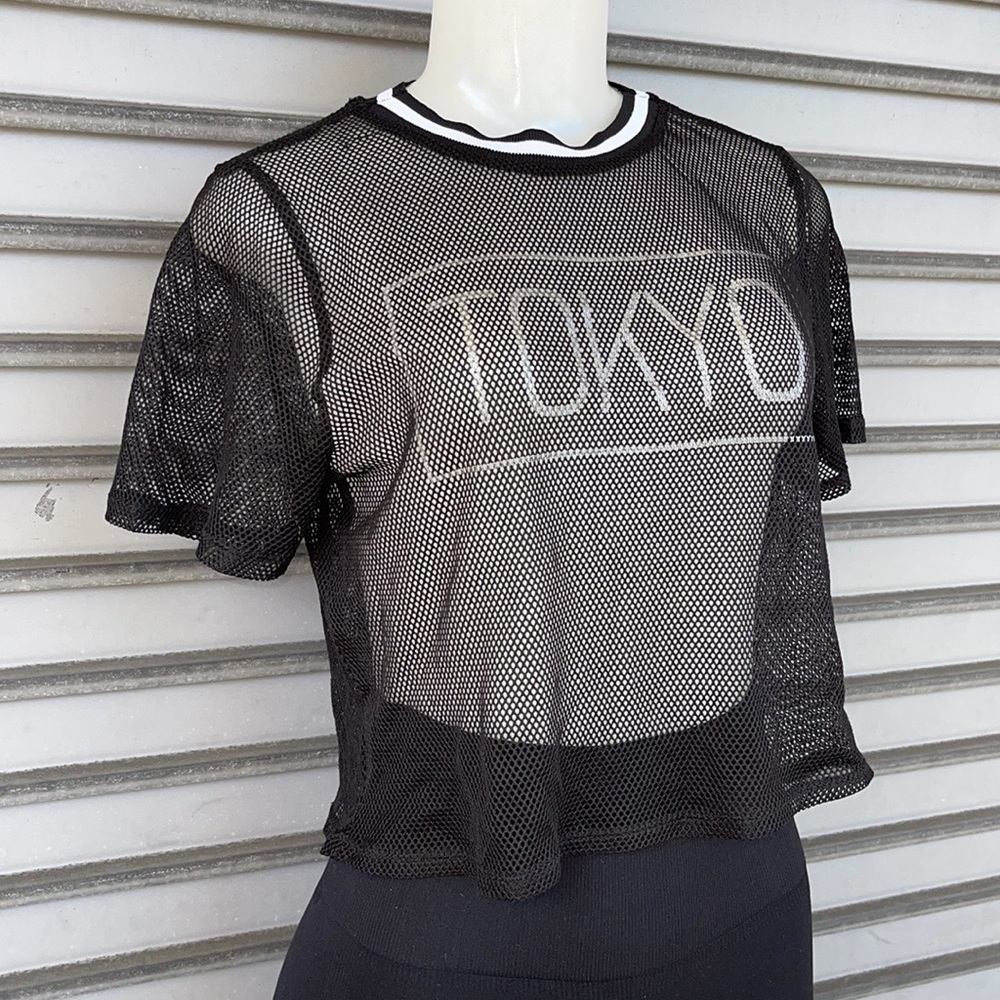 Forever 21 Top Size M - Picture 2 of 6